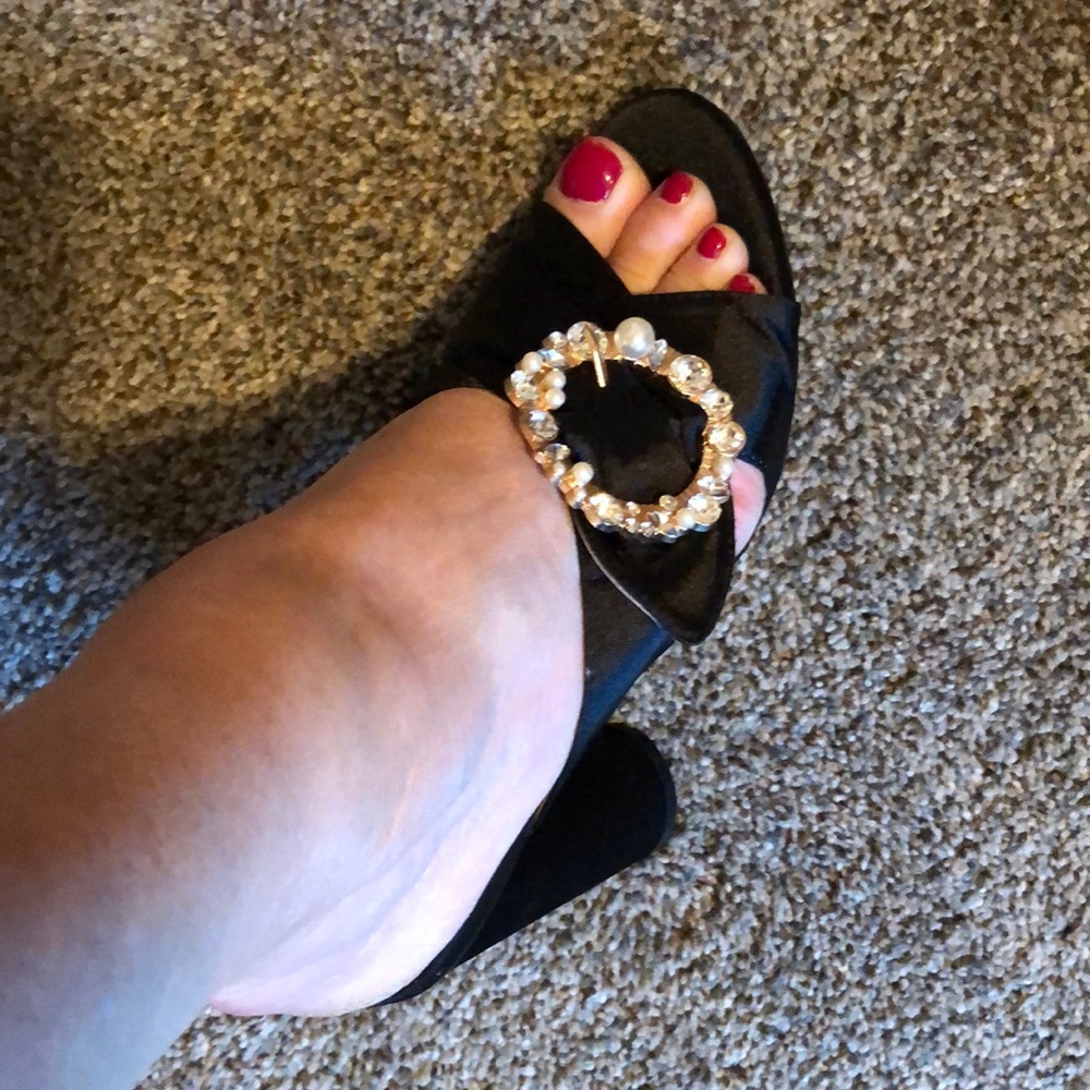 LAST ONE! SIZE 7.5 NEW Black High Heels! - Picture 7 of 8